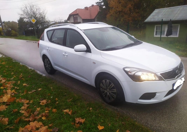 Kia Ceed cena 15500 przebieg: 240518, rok produkcji 2011 z Kielce małe 106